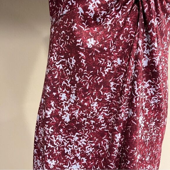 Eddie Bauer Sleeveless floral Print v-neck Athletic Dress, Small - Picture 4 of 11